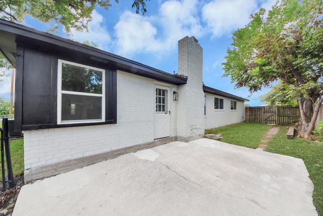 1101 Flint Street, Houston, TX 77029