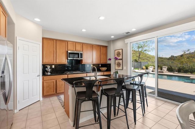 701 Leeward Avenue, San Marcos, CA 92078