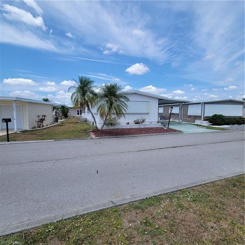 573 Hogan DR, North Fort Myers, FL 33903