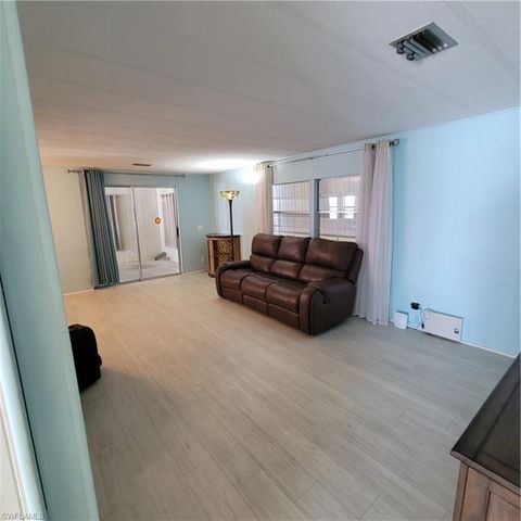 573 Hogan DR, North Fort Myers, FL 33903