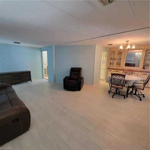 573 Hogan DR, North Fort Myers, FL 33903