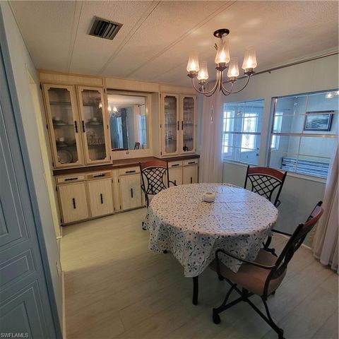 573 Hogan DR, North Fort Myers, FL 33903