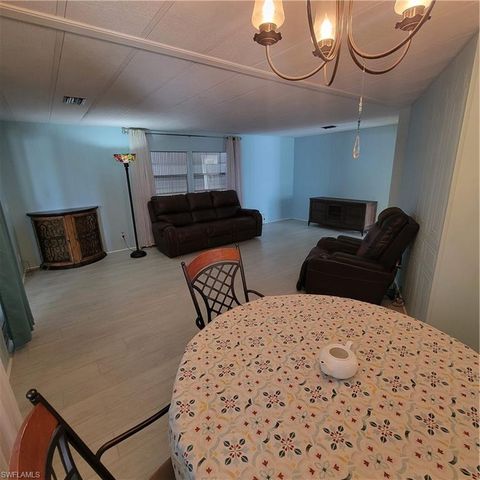 573 Hogan DR, North Fort Myers, FL 33903