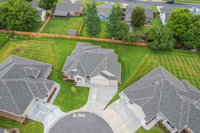 818 N Thornton Ct, Wichita, KS 67235