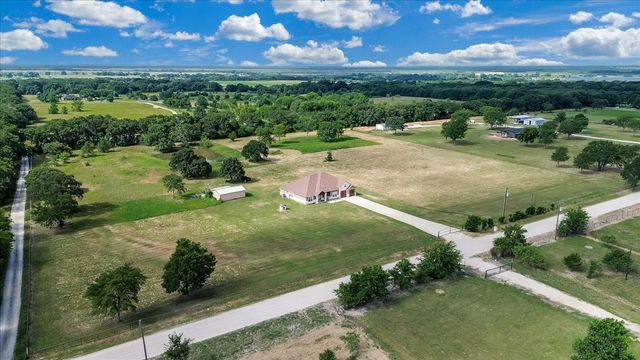 9325 County Road 4074, Scurry, TX 75158