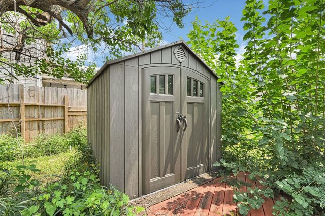 714 Waverly Street, Houston, TX 77007