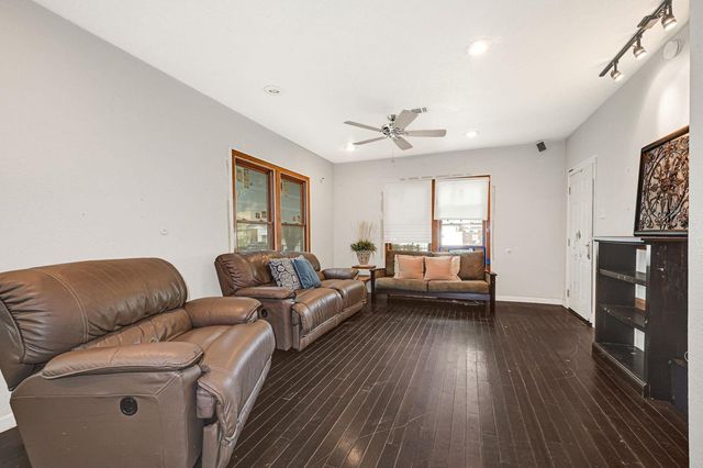 714 Waverly Street, Houston, TX 77007