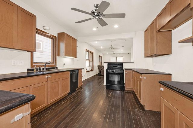 714 Waverly Street, Houston, TX 77007
