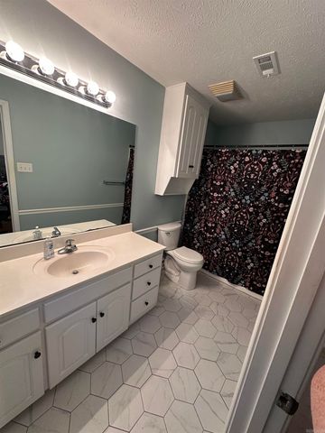 1070 Highland, Cabot, AR 72023