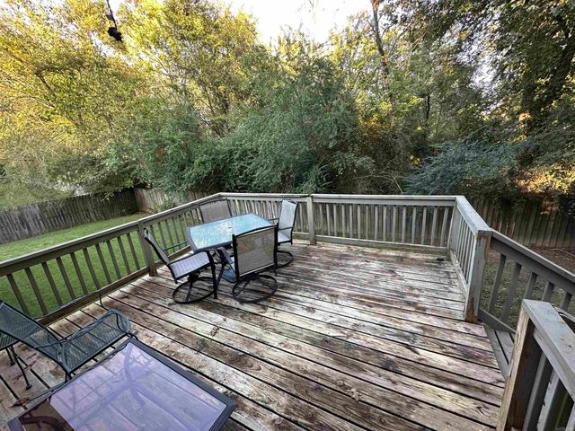 1070 Highland, Cabot, AR 72023