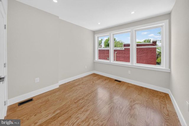 237 ROCK CREEK CHURCH RD NW, Washington, DC 20011