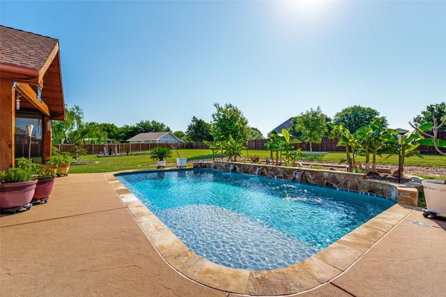 3944 Preston Hills Circle, Celina, TX 75009