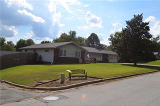 1600 Brentwood Drive, Harrison, AR 72601