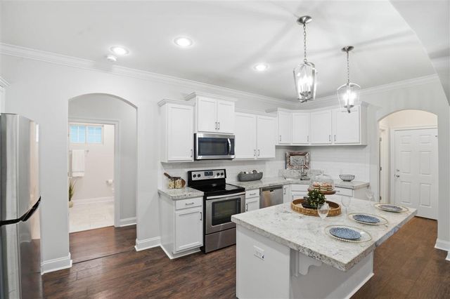 329 Paisley Parkway, Sulphur, LA 70665