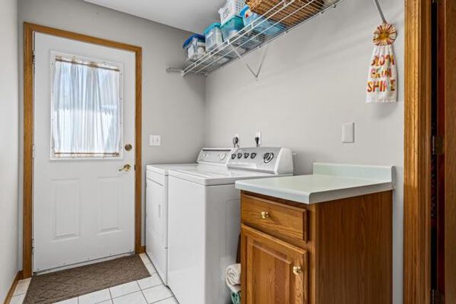 1124 EAST AVENUE N, Onalaska, WI 54650