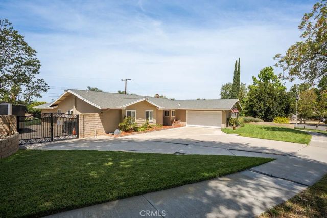 6023 Academy, Riverside, CA 92506