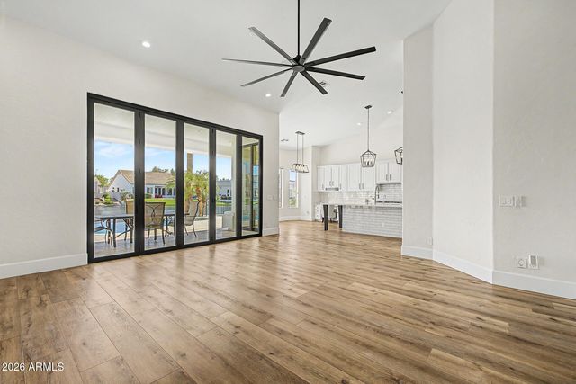 663 W ASTER Court, Chandler, AZ 85248