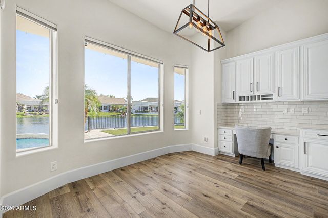 663 W ASTER Court, Chandler, AZ 85248