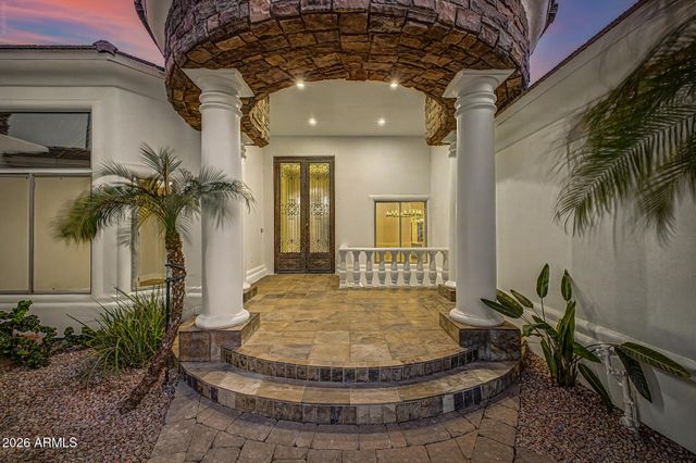663 W ASTER Court, Chandler, AZ 85248