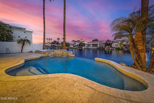 663 W ASTER Court, Chandler, AZ 85248