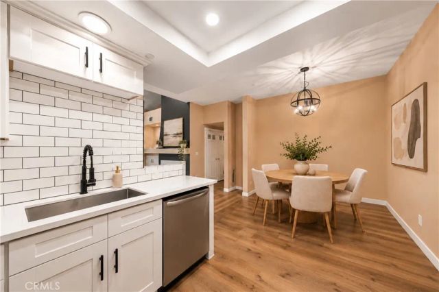 111 S Lakeview i, Placentia, CA 92870