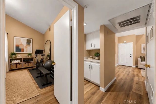 111 S Lakeview i, Placentia, CA 92870