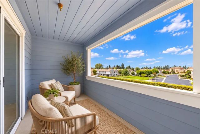 111 S Lakeview i, Placentia, CA 92870