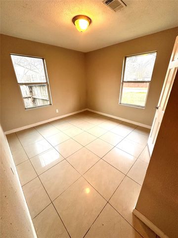 1209 Glenn Avenue, Pasadena, TX 77506