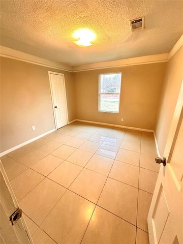 1209 Glenn Avenue, Pasadena, TX 77506