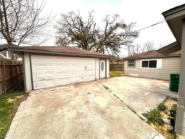 1209 Glenn Avenue, Pasadena, TX 77506
