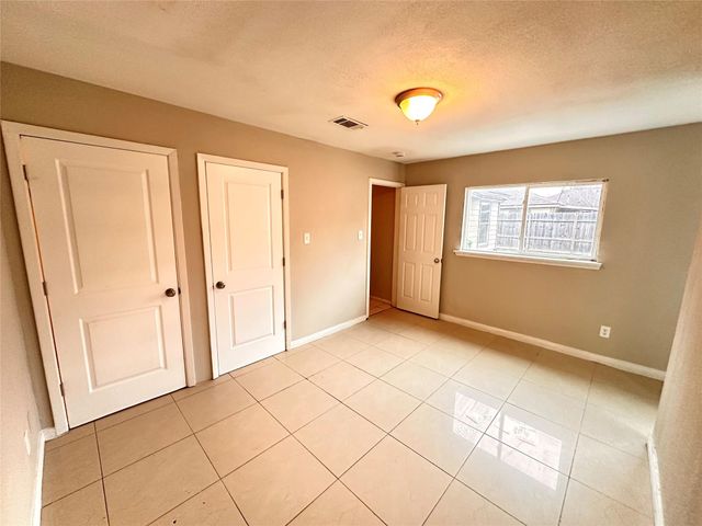 1209 Glenn Avenue, Pasadena, TX 77506