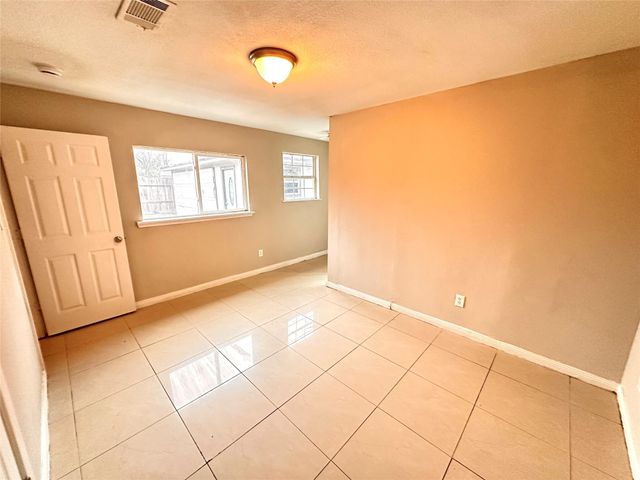 1209 Glenn Avenue, Pasadena, TX 77506