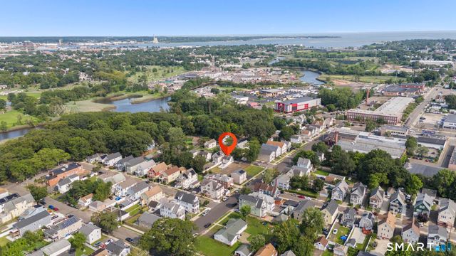 59 North Place, West Haven, CT 06516