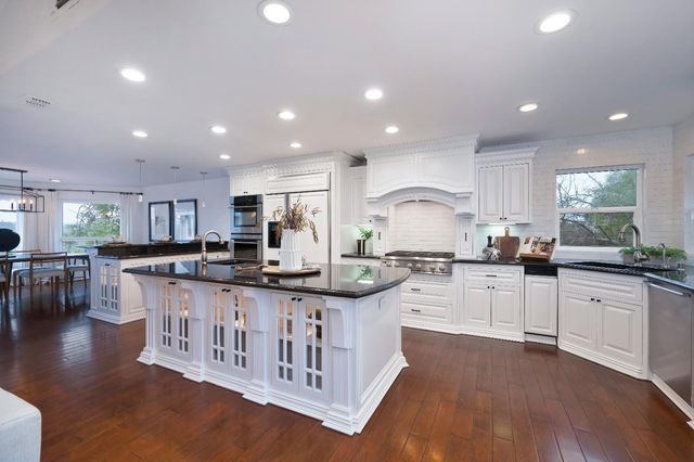 3300 Woodleigh Ln, Cameron Park, CA 95682