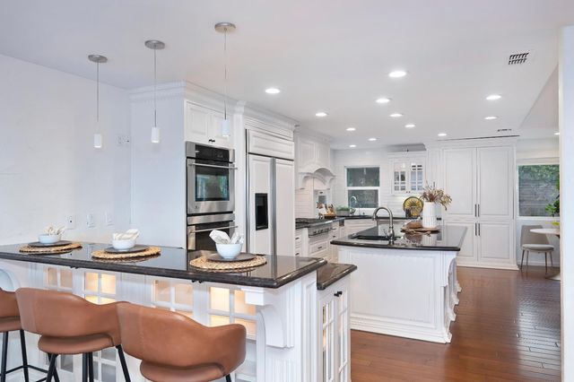 3300 Woodleigh Ln, Cameron Park, CA 95682