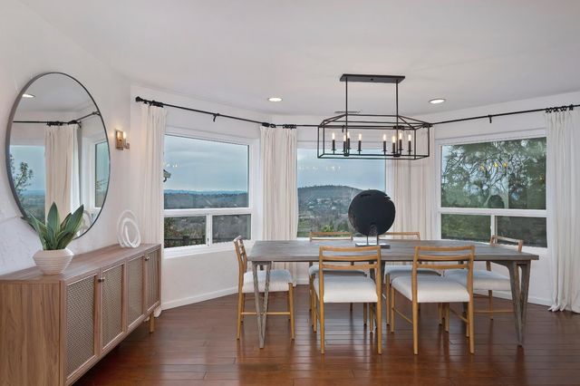 3300 Woodleigh Ln, Cameron Park, CA 95682