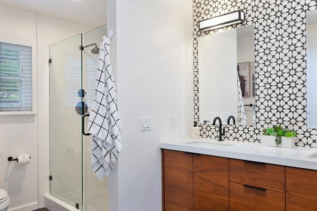 3300 Woodleigh Ln, Cameron Park, CA 95682