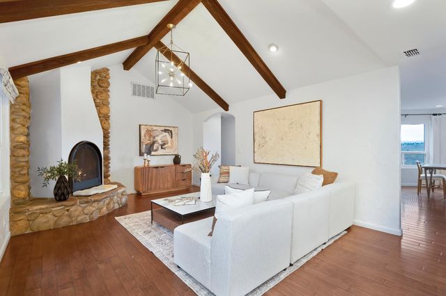 3300 Woodleigh Ln, Cameron Park, CA 95682