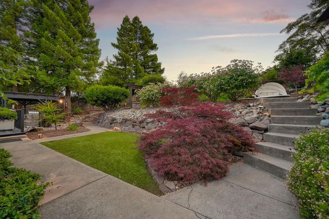 3300 Woodleigh Ln, Cameron Park, CA 95682