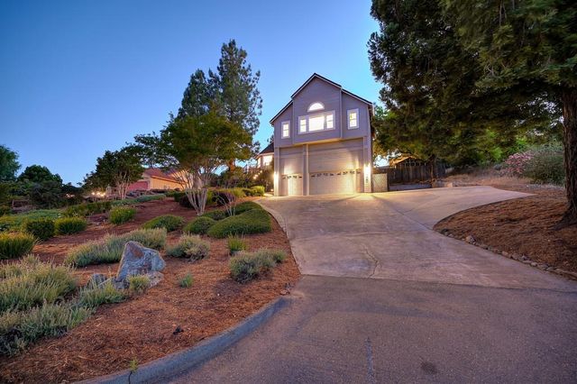 3300 Woodleigh Ln, Cameron Park, CA 95682