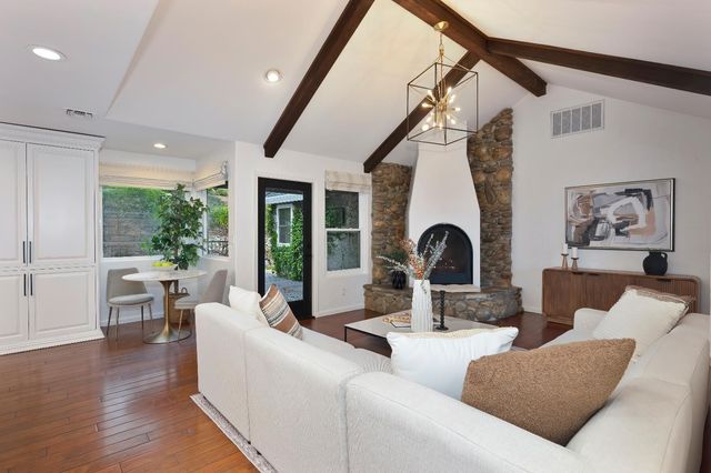 3300 Woodleigh Ln, Cameron Park, CA 95682