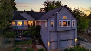 3300 Woodleigh Ln, Cameron Park, CA 95682