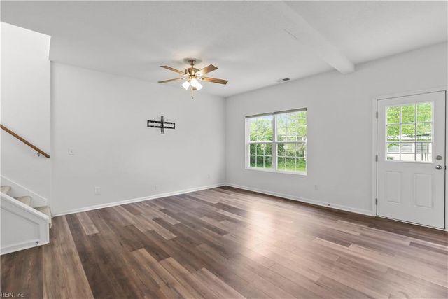 610 Mooney RD, Chesapeake, VA 23325