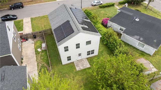 610 Mooney RD, Chesapeake, VA 23325