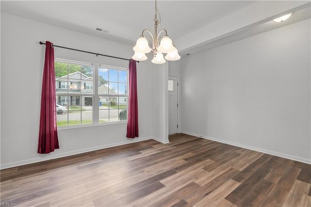 610 Mooney RD, Chesapeake, VA 23325