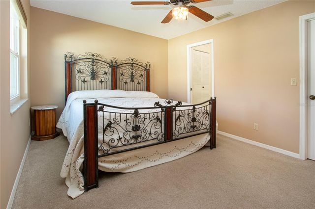 1904 BOSKY COURT, Sun City Center, FL 33573