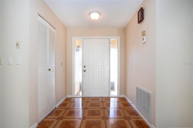 1904 BOSKY COURT, Sun City Center, FL 33573