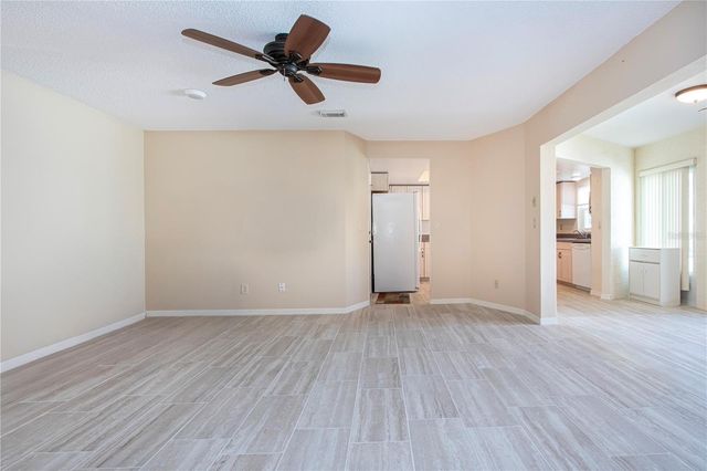 1904 BOSKY COURT, Sun City Center, FL 33573