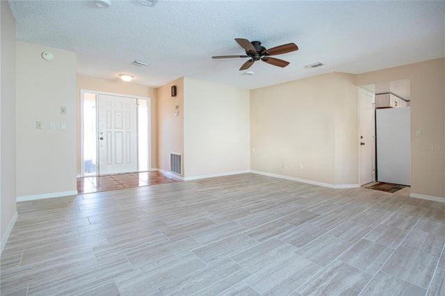 1904 BOSKY COURT, Sun City Center, FL 33573