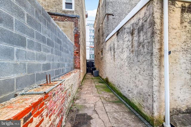 245 E ALLEN ST, Philadelphia, PA 19125